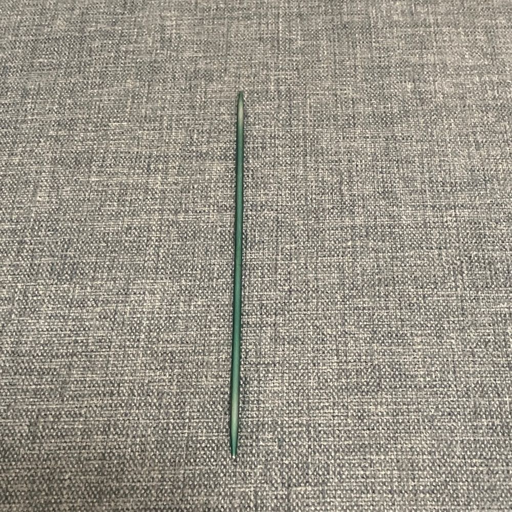 Knitting Needle
